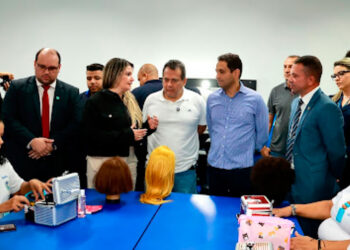 Governo estadual abre as portas da Faetec em Nilópolis.