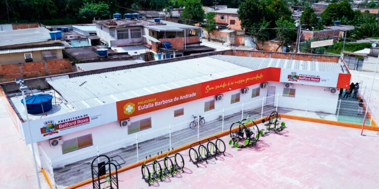 Belford Roxo abre creche, unidade de saúde e área de lazer.