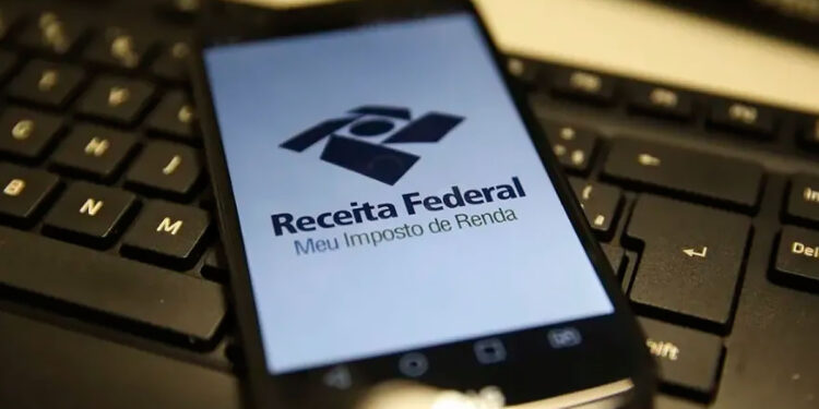 Receita Federal libera consulta ao maior lote de restituições de imposto de renda da história.