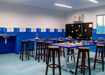 Nova unidade da Faetec em Nilópolis oferece cursos profissionalizantes.