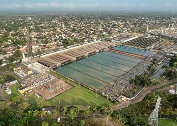 Manutenção da Cedae afeta abastecimento de água no Rio de Janeiro.