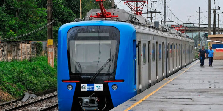 Problema próximo à estação de Edson Passos afeta circulação dos trens no ramal Japeri.