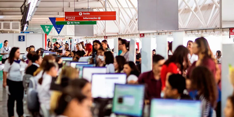 Serviços prestados no estado do Rio crescem 3% em março.