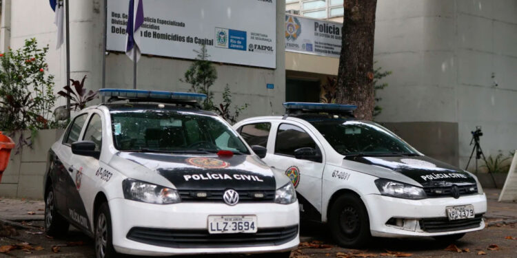 Operação prende três envolvidos em assassinato por disputa do jogo do bicho.