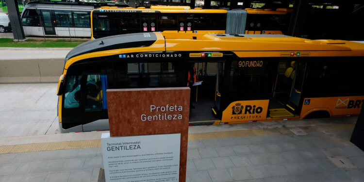 BRT vai circular 24h a partir do dia 22; confira estações.