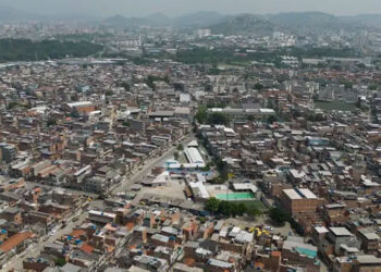 Como o Complexo da Maré se tornou um desafio para a segurança pública no Rio.