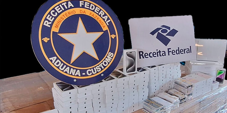 Receita Federal apreende R$ 1 milhão em eletrônicos no Rio.