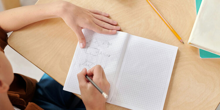 Educação: Todas as cidades da Baixada ficam abaixo da meta no Ideb