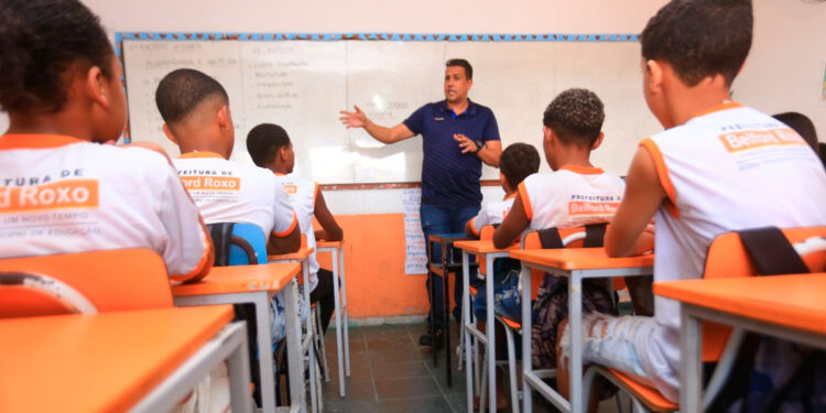 Belford Roxo ganha nova escola municipal com 600 vagas