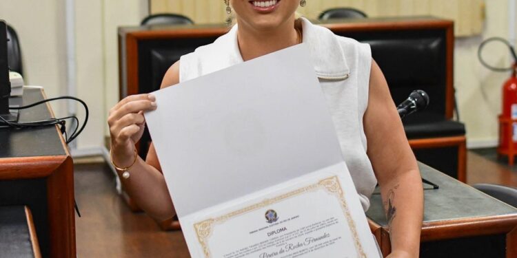 Marina, Natalício e vereadores são diplomados