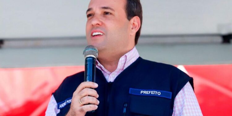 Processo contra André Português avança