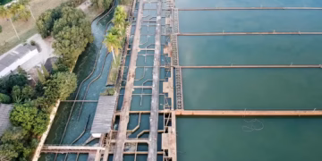 Novo comando da Cedae prevê corte de R$ 500 milhões em obras e contratos