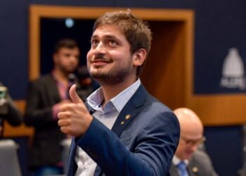 Prefeito Andrezinho Ceciliano toma novo “puxão de orelhas”