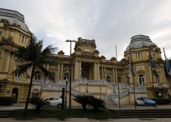 Governo do Rio cria sistema de inteligência