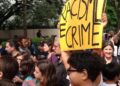 Nova lei cria protocolo obrigatório contra racismo e intolerância religiosa nas escolas do Rio