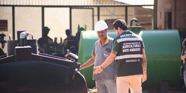 Nova Iguaçu aciona Inea para vistoria em empresa de refino de óleos lubrificantes