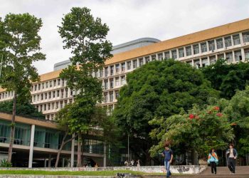 PF investiga suspeita de fraude em concurso da UFRJ