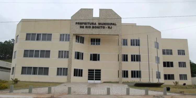 Justiça determina bloqueio de R$ 6 milhões para pagar aposentadorias atrasadas em Rio Bonito
