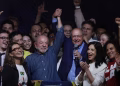 Lula vence Flávio Bolsonaro e conquista reeleição em virada histórica