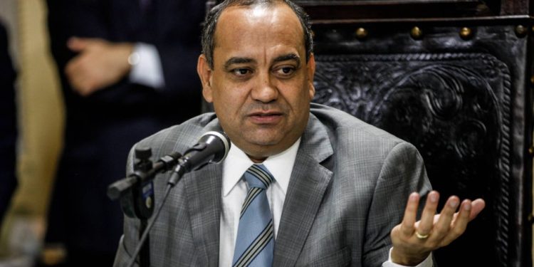 Max Lemos acumula três derrotas eleitorais em seis anos